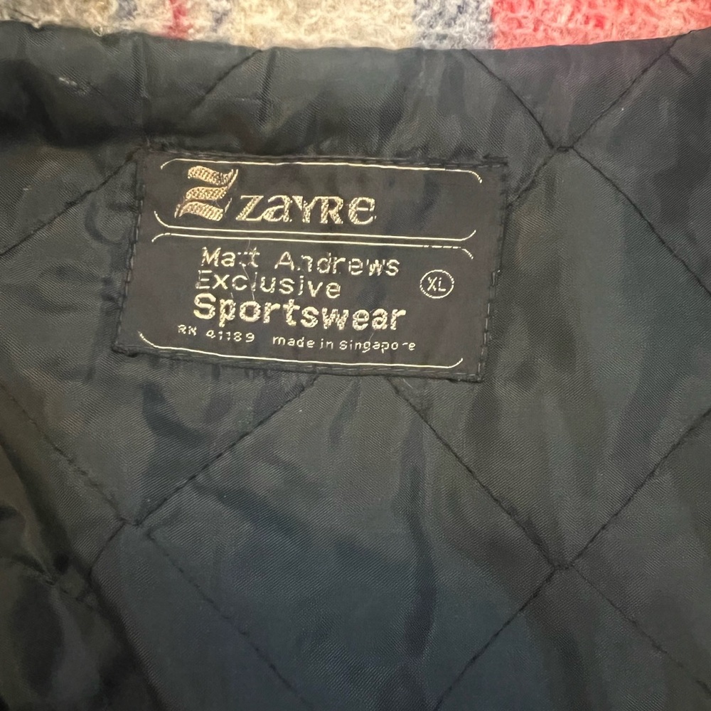 Zayre Vintage Navy, Red and White Quilted Jacket - Picture 5 of 7